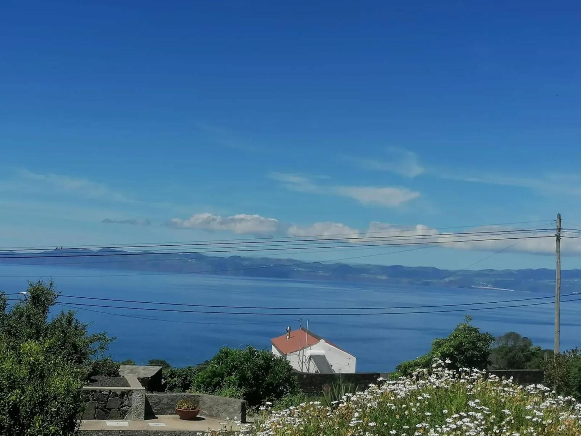 Comfortable House With Sea View In Sao Roque Do Pico Villa Bagian luar foto